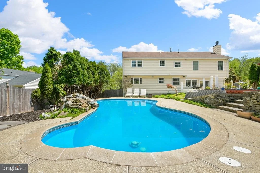 Photo of 24604 CUTSAIL DRIVE