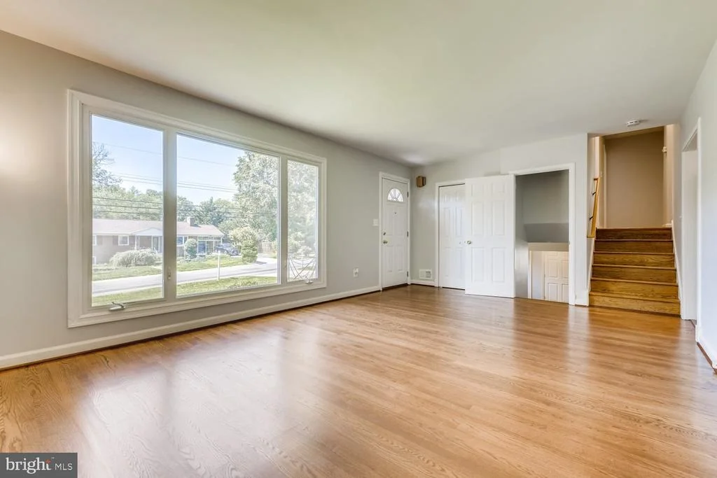 Photo of 706 VENICE DRIVE