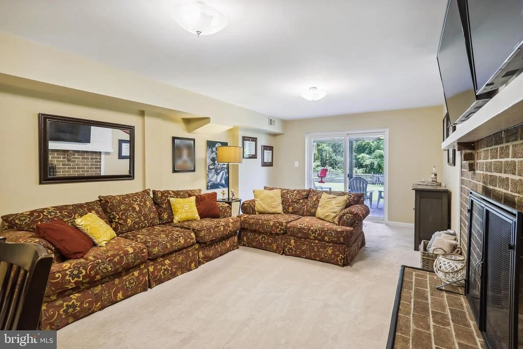 Photo of 3812 CHERRY VALLEY DRIVE