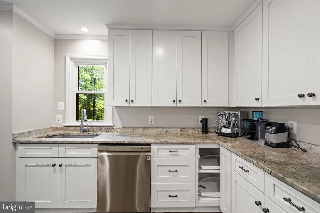 Photo of 7281 FORREST ROAD