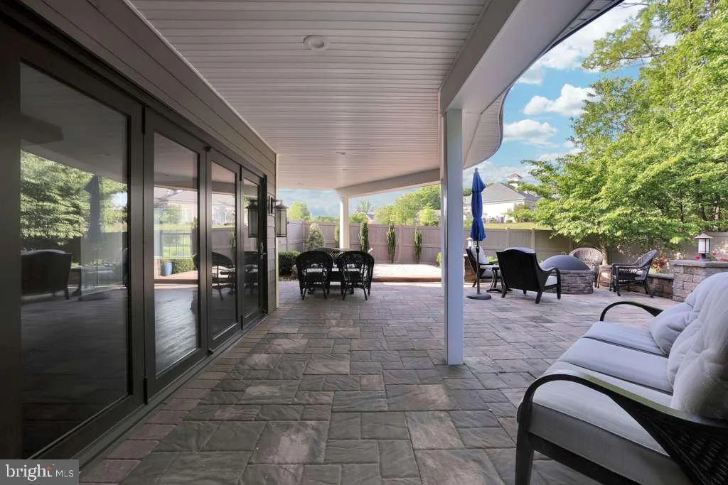 Photo of 8227 SAINT FRANCIS DRIVE