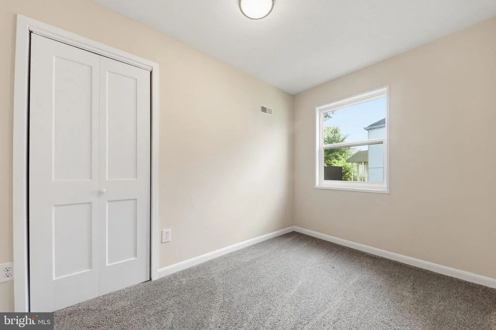 Photo of 417 ELMWOOD ROAD