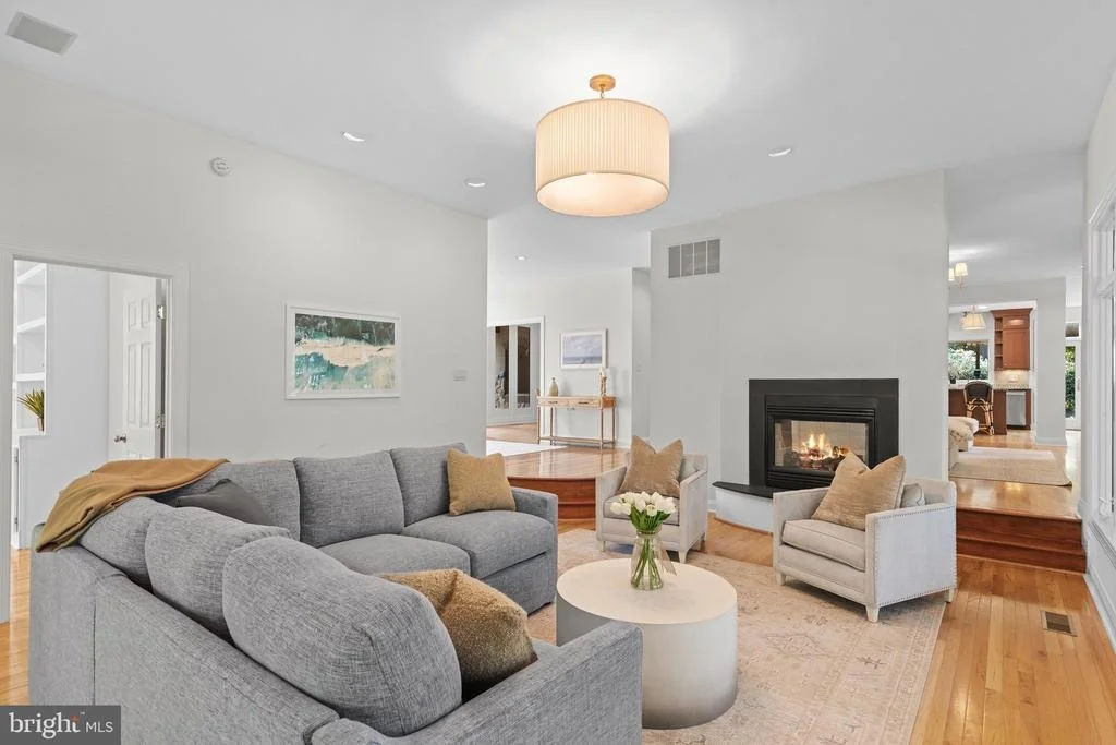 Photo of 123 GLADE CIRCLE W