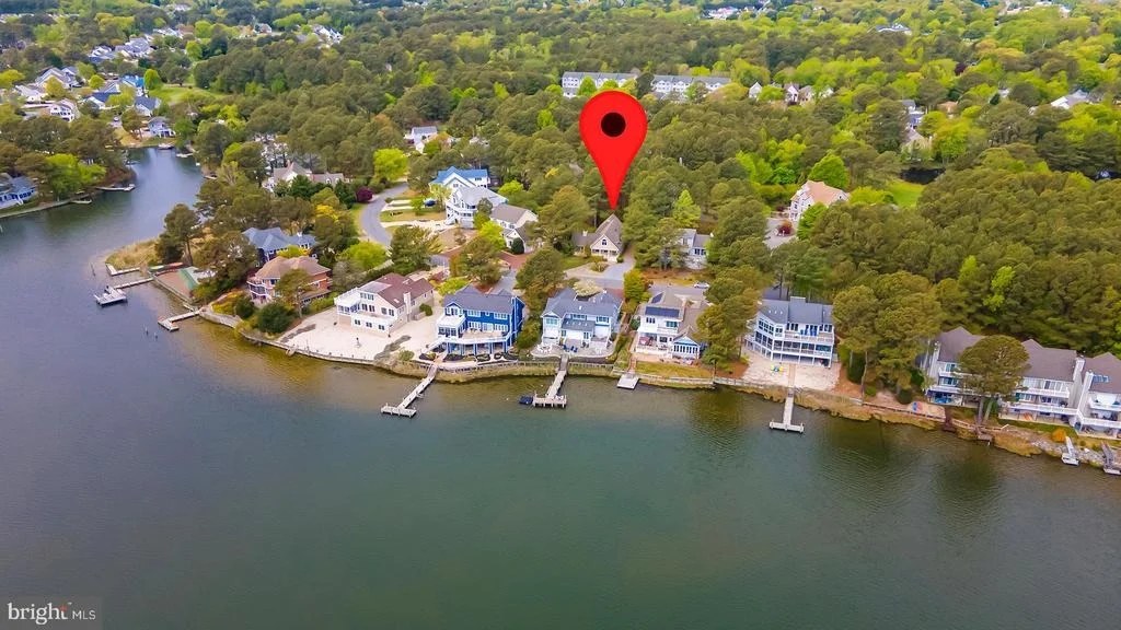 Photo of 208 POND VIEW DRIVE