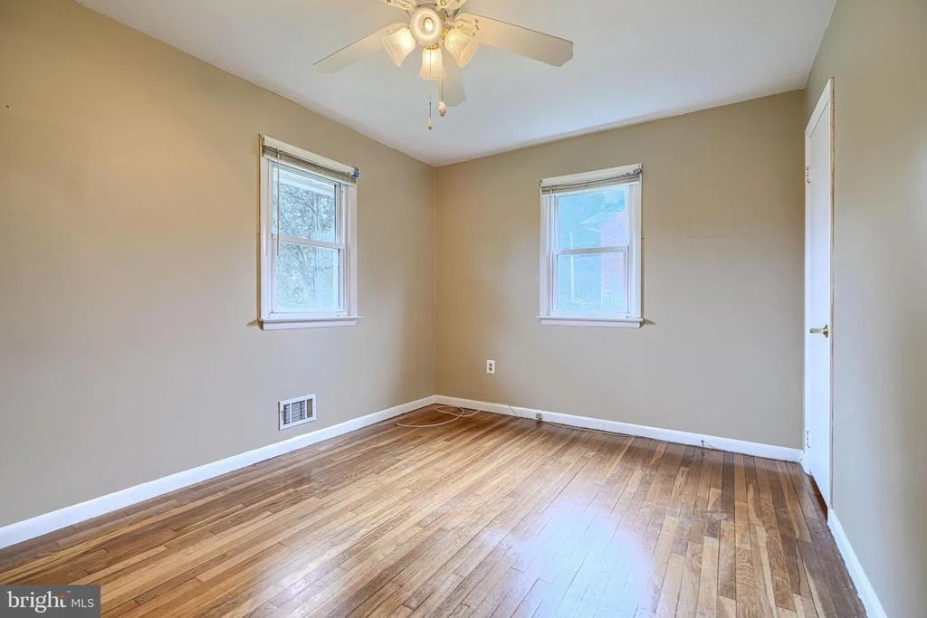 Photo of 323 MONTGOMERY DRIVE