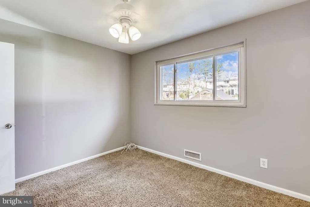 Photo of 12907 DEAN ROAD