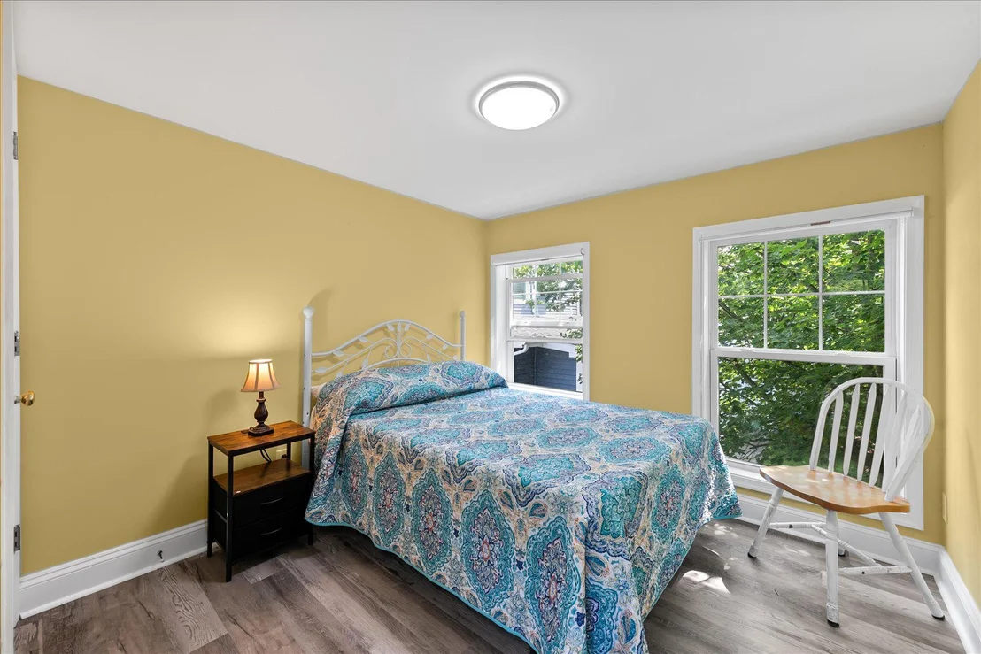 Photo of 16 DELAWARE AVENUE