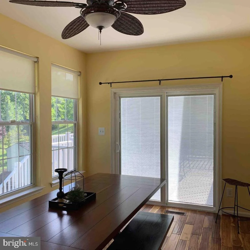 Photo of 428 CLYDEBANK DRIVE