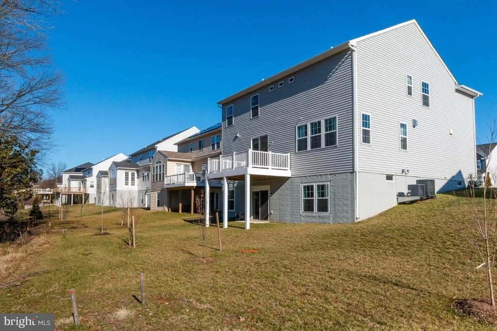 Photo of 1504 TOUCHARD DRIVE