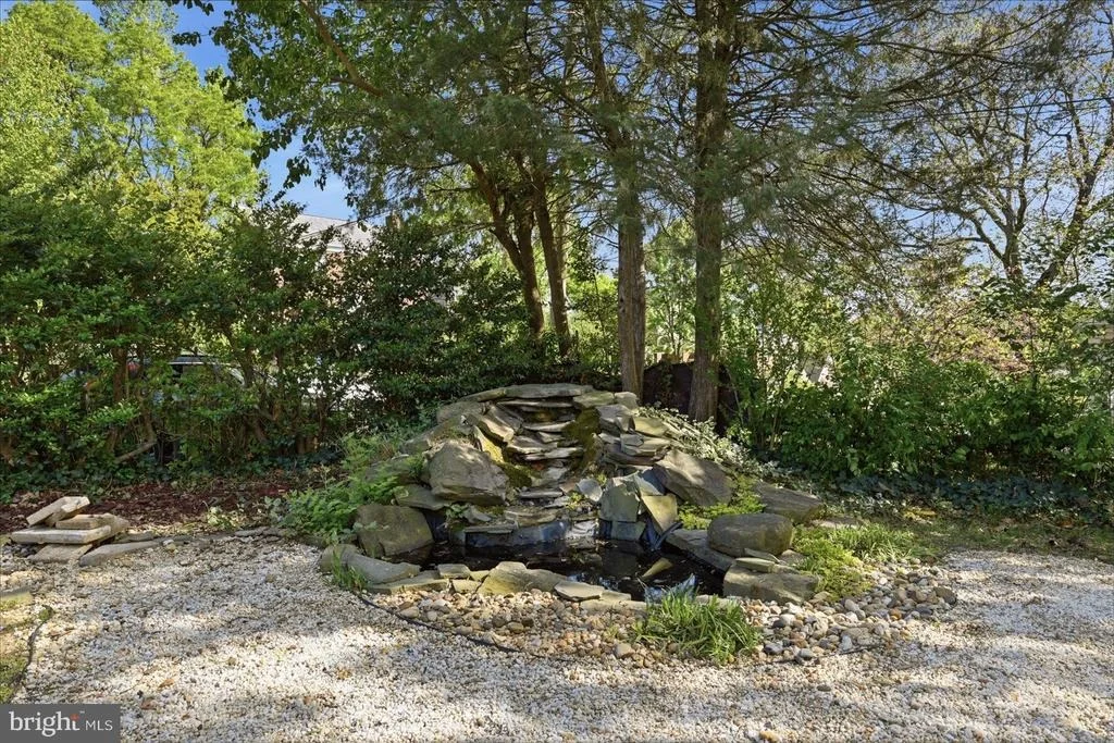 Photo of 4444 20TH ROAD N