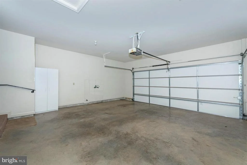 Photo of 1015 BEXHILL DRIVE