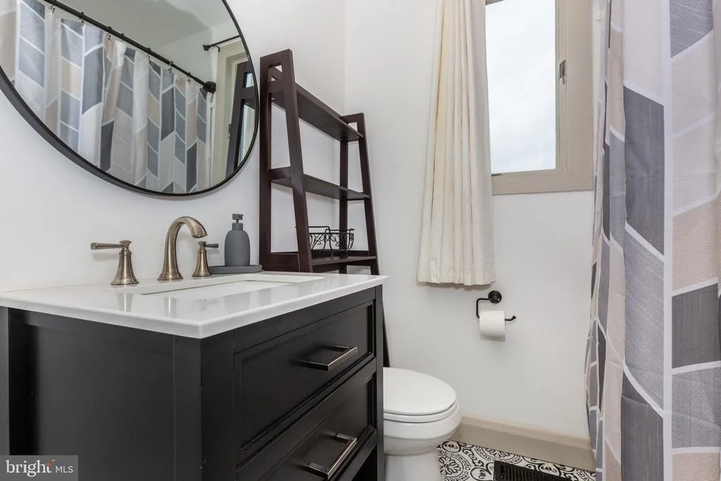 Photo of 33 MILTON AVENUE
