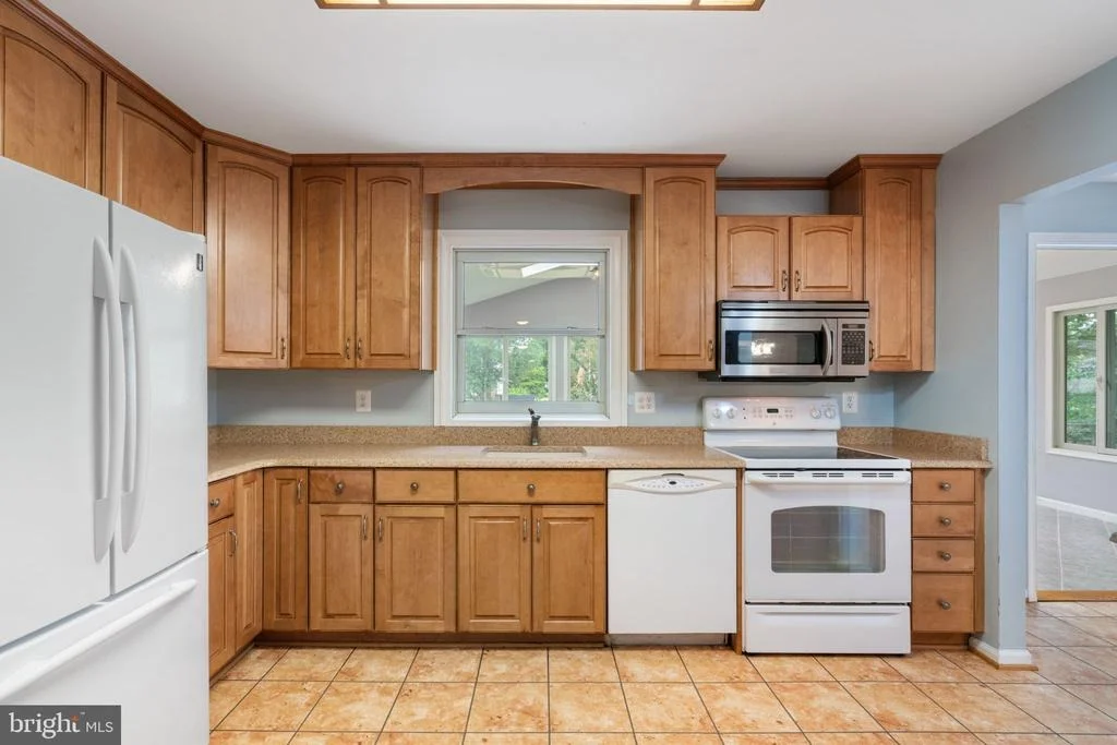 Photo of 4084 BRAXTON ROAD