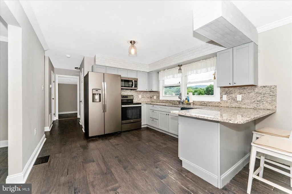 Photo of 301 LANAFIELD DRIVE