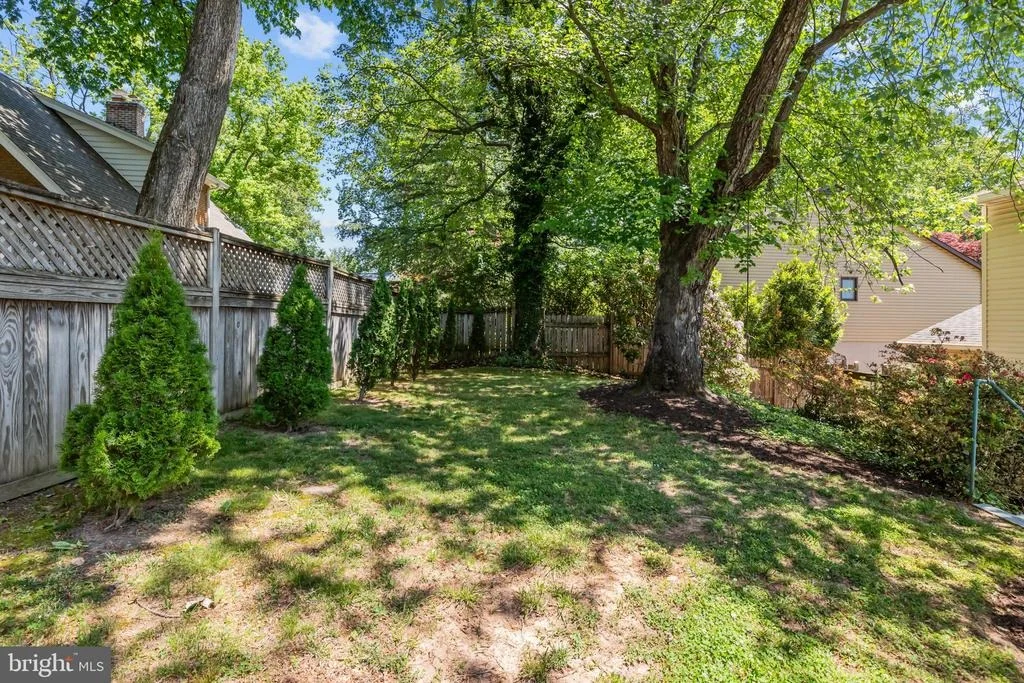 Photo of 9556 PINE BOUGH PLACE