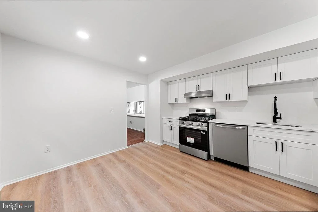 Photo of 52 COLLEEN CIRCLE