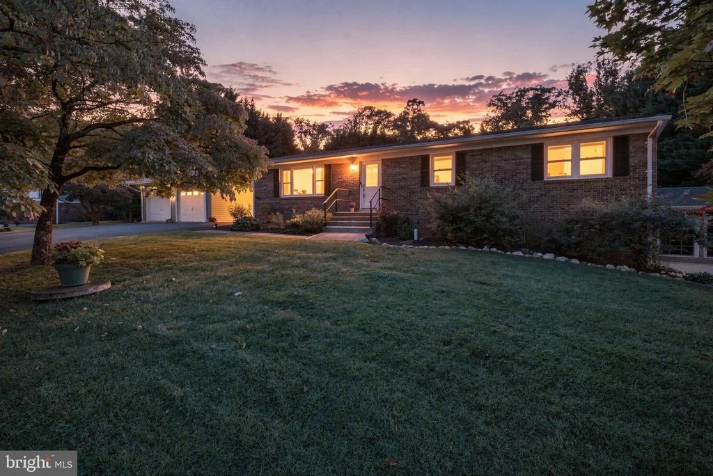 Photo of 4580 AKERS LANE