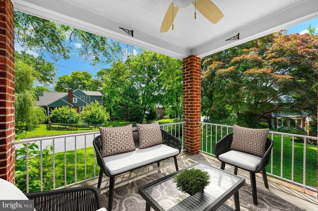 Photo of 6 E HAMILTON AVENUE
