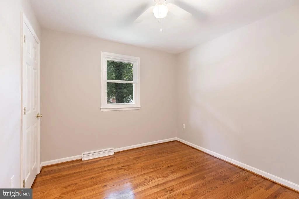 Photo of 12403 LYTTON AVENUE