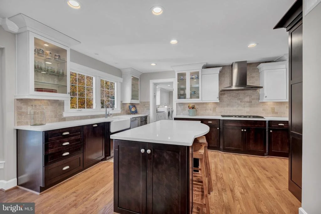 Photo of 8508 HEATHER POINT DRIVE