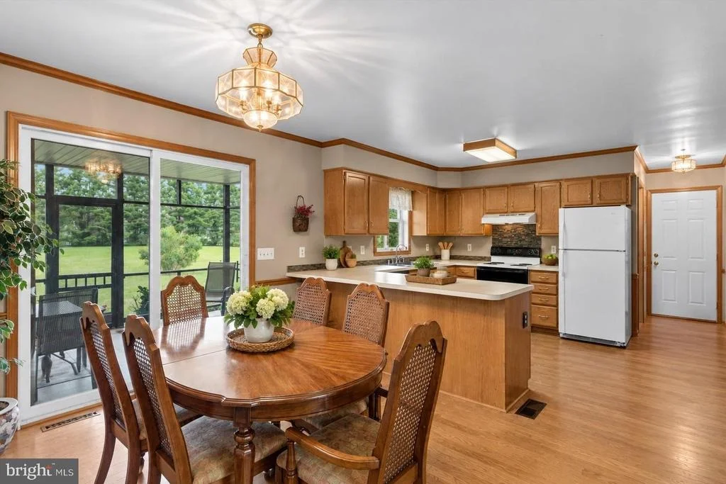 Photo of 23900 EMMA LANE