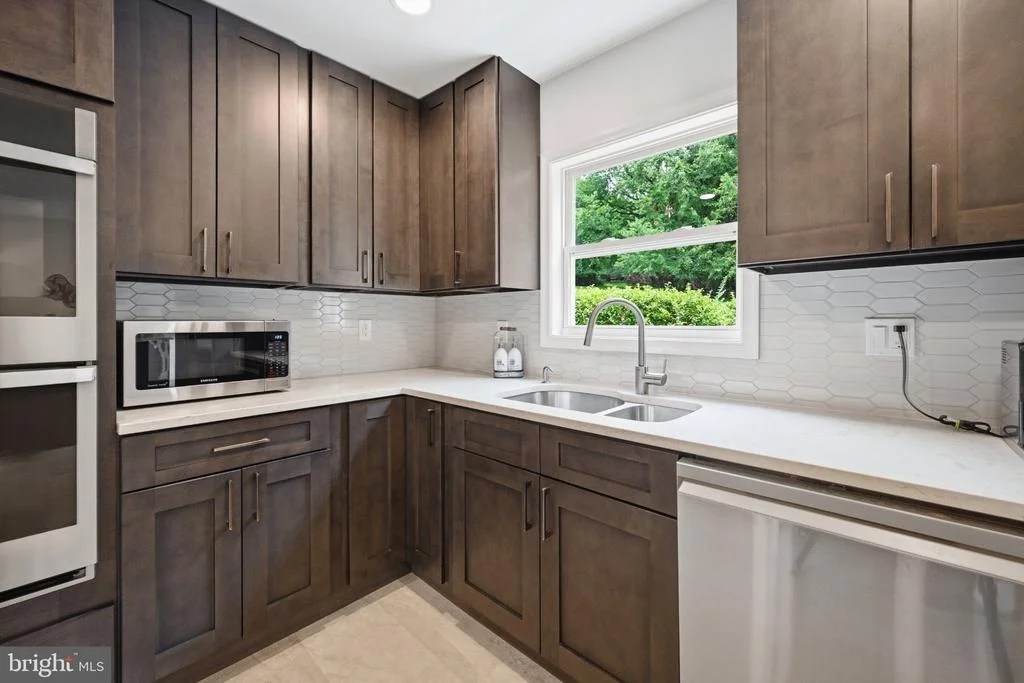 Photo of 12101 GATEWATER DRIVE