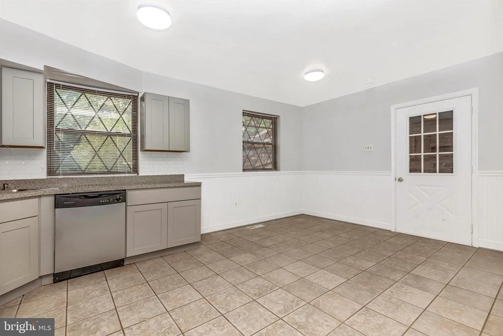 Photo of 5912 MAPLE TERRACE