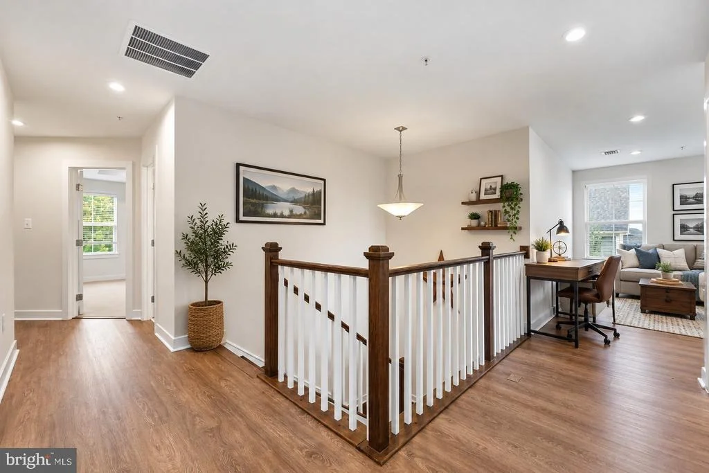 Photo of 1124 FUTURITY STREET