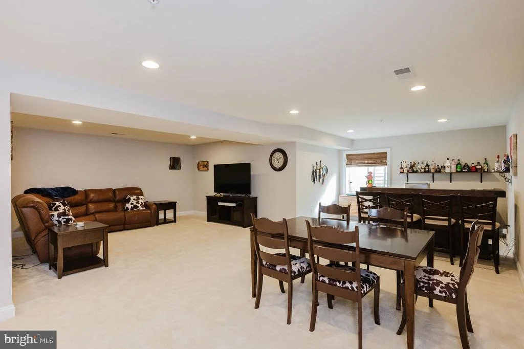 Photo of 355 TUFTON CIRCLE
