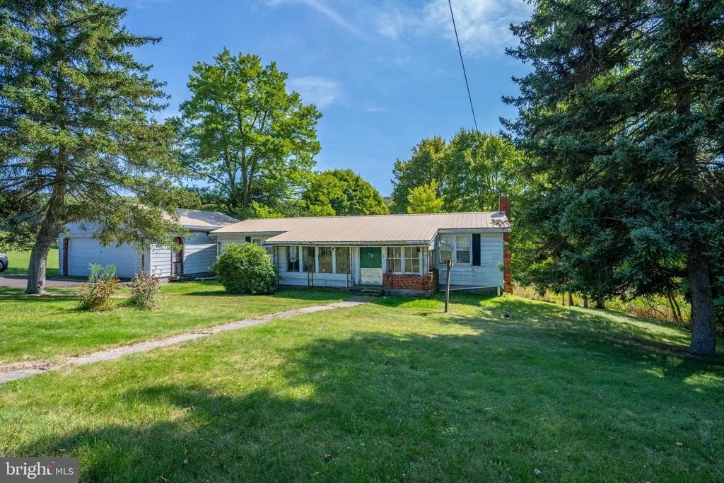 Photo of 3348 & 3360 COVE ROAD