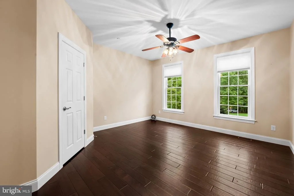 Photo of 1391 MACTON ROAD