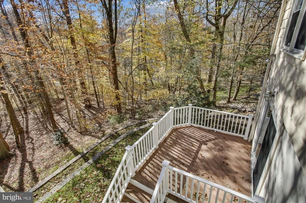 Photo of 7321 WALNUT KNOLL DRIVE