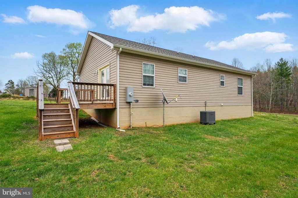 Photo of 845 SEVILLE