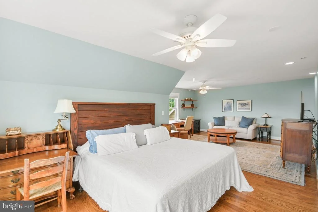 Photo of 8812 YELLOW SPRINGS ROAD