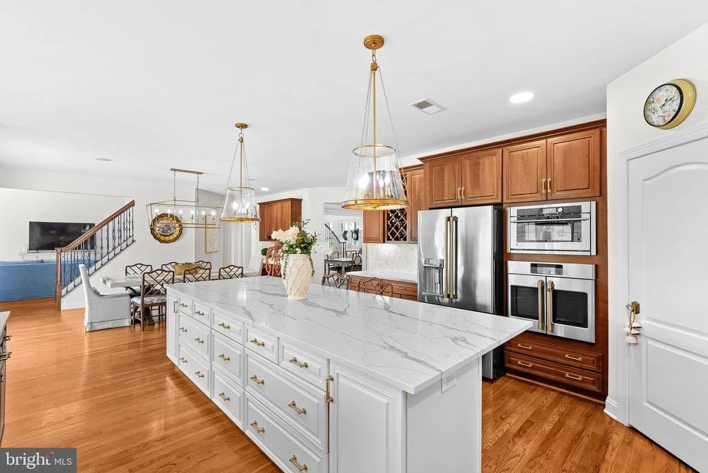 Photo of 15064 BARLOW DRIVE