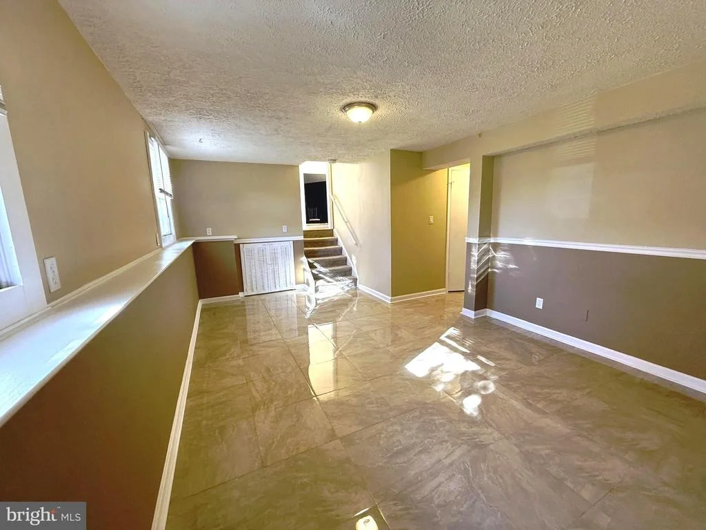 Photo of 494 SULKY LANE