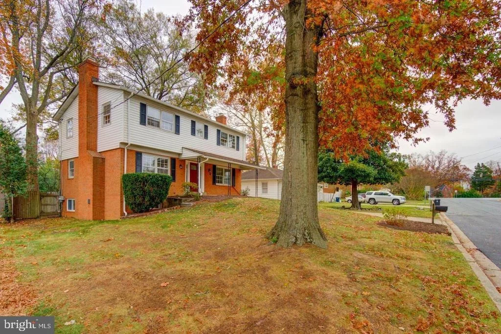 Photo of 11207 EMACK ROAD