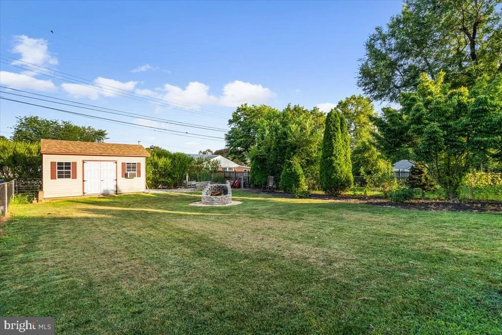 Photo of 604 LEE PLACE