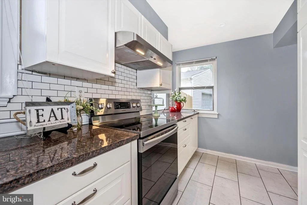 Photo of 1202 FAIRVIEW AVENUE