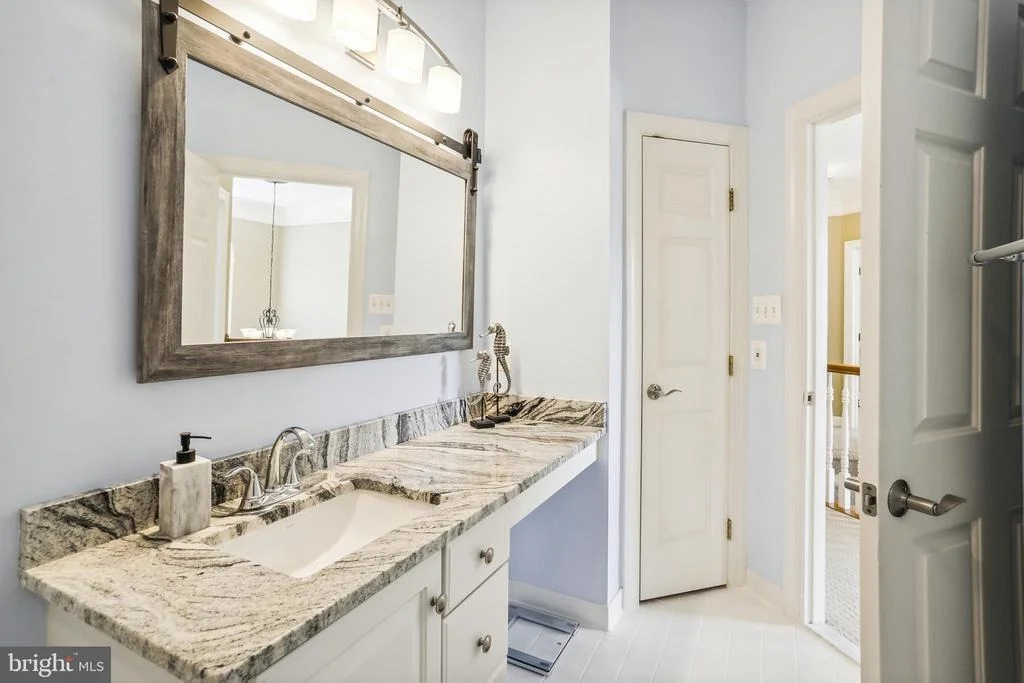 Photo of 4412 WINDING OAK DRIVE