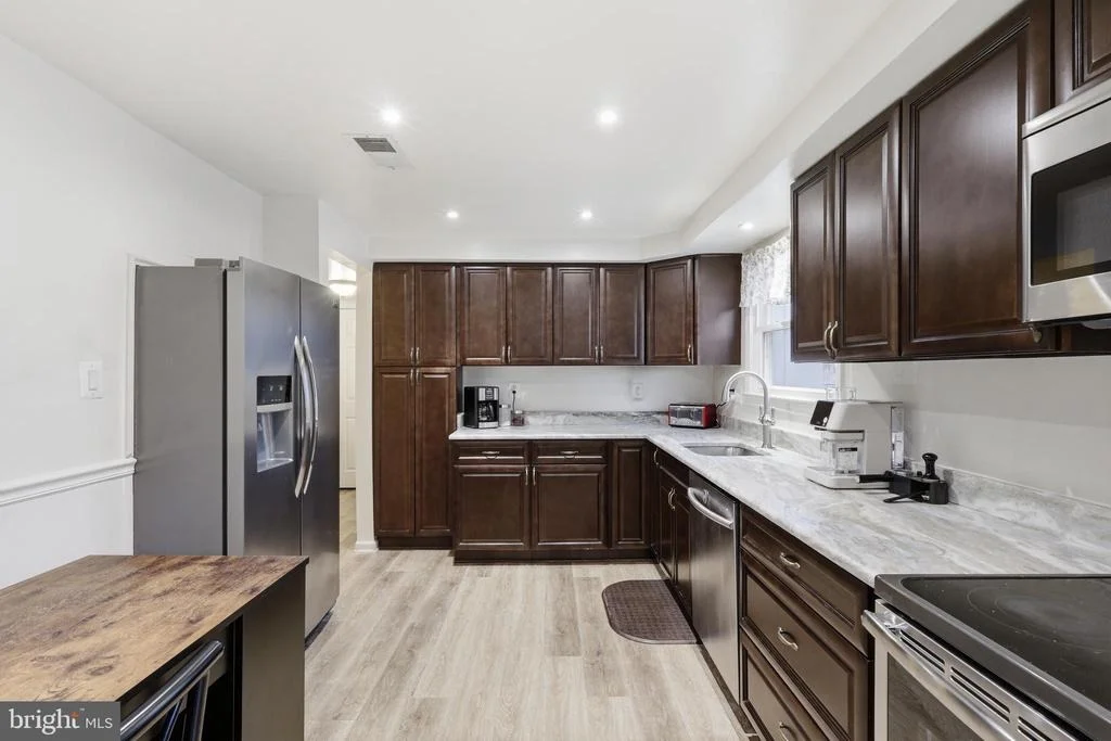Photo of 112 N KENNEDY ROAD
