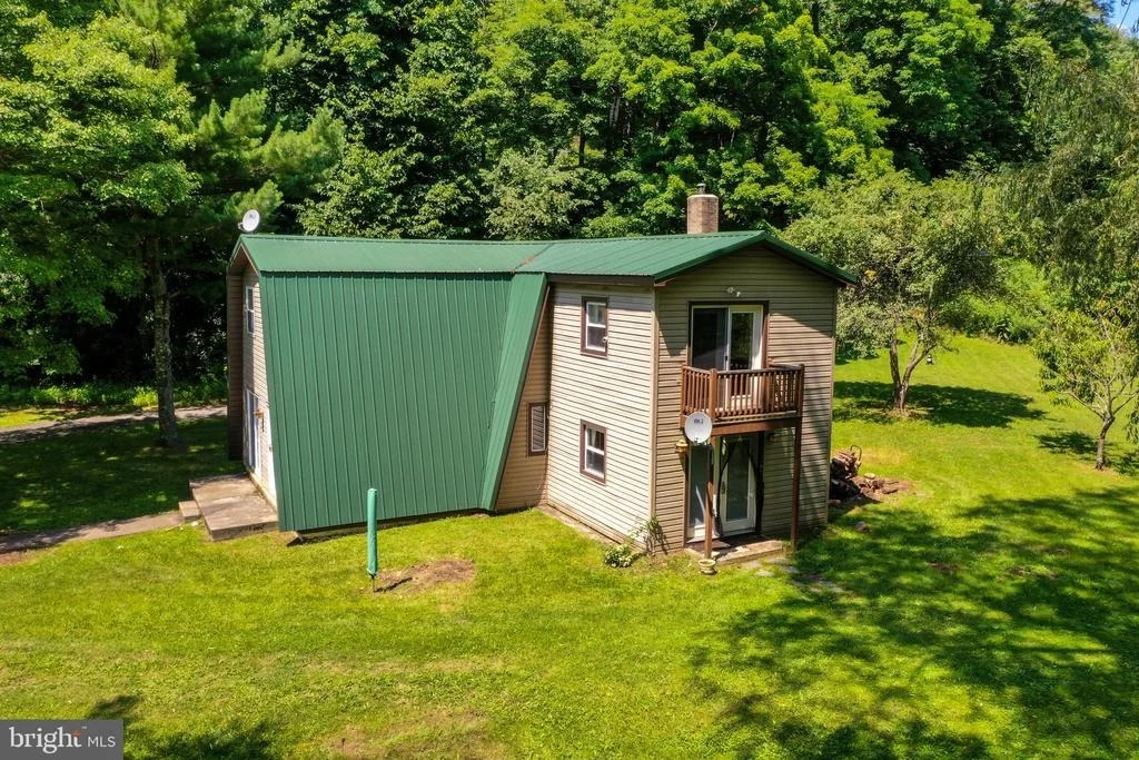 Photo of 4838 BEAR CREEK ROAD