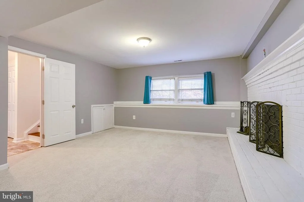 Photo of 1308 DULLES PLACE