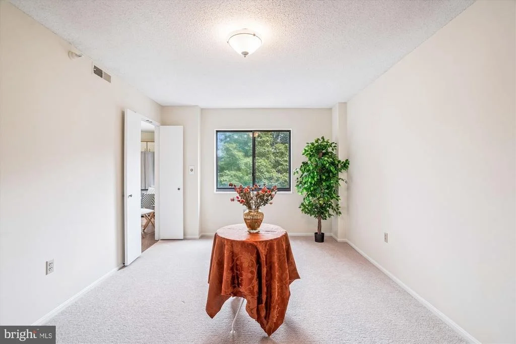 Photo of Unit 3412 at 15115 INTERLACHEN DRIVE