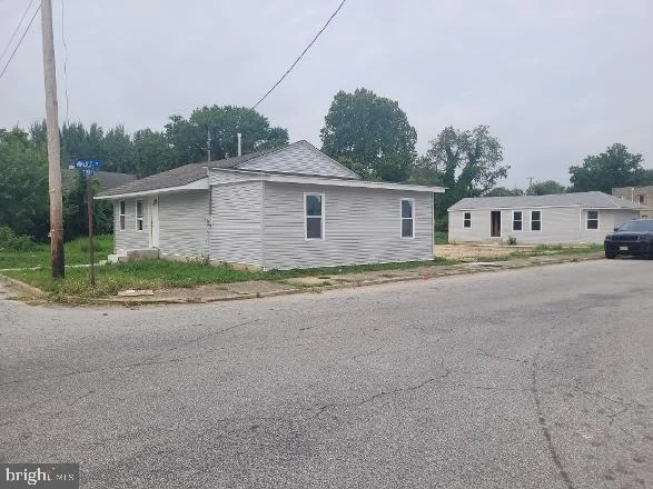 Photo of 64 WALNUT STREET