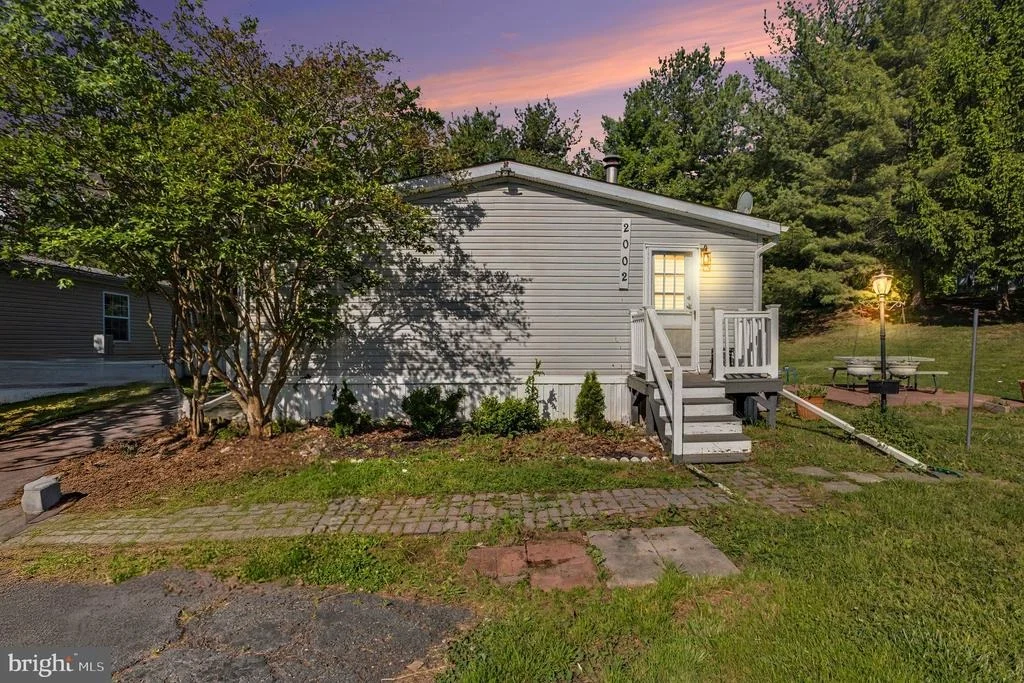 Photo of 2002 DAVID DRIVE