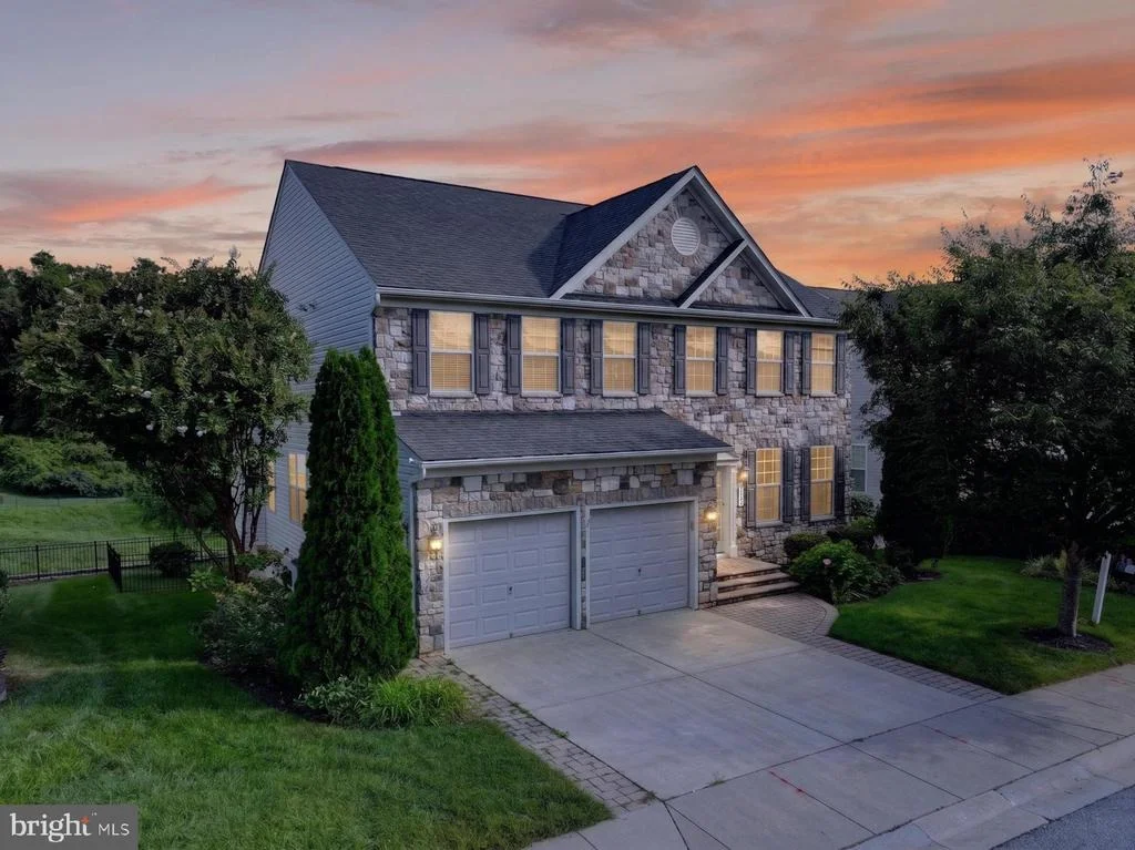 Photo of 810 MORAN DRIVE