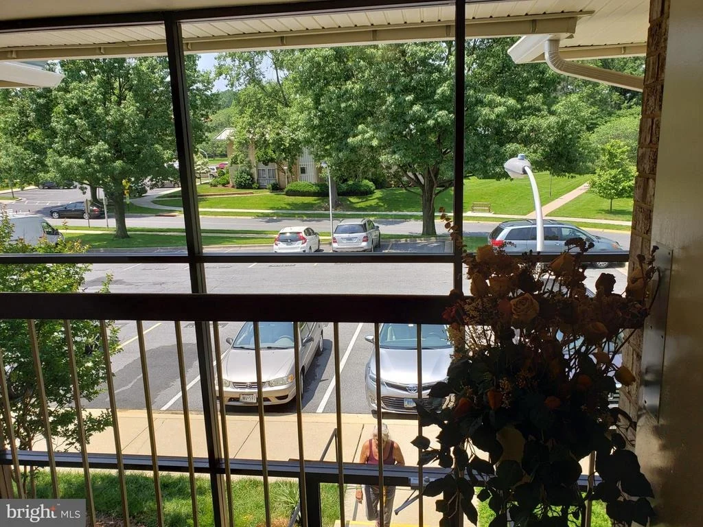 Photo of Unit 73C at 3600 GLENEAGLES DRIVE