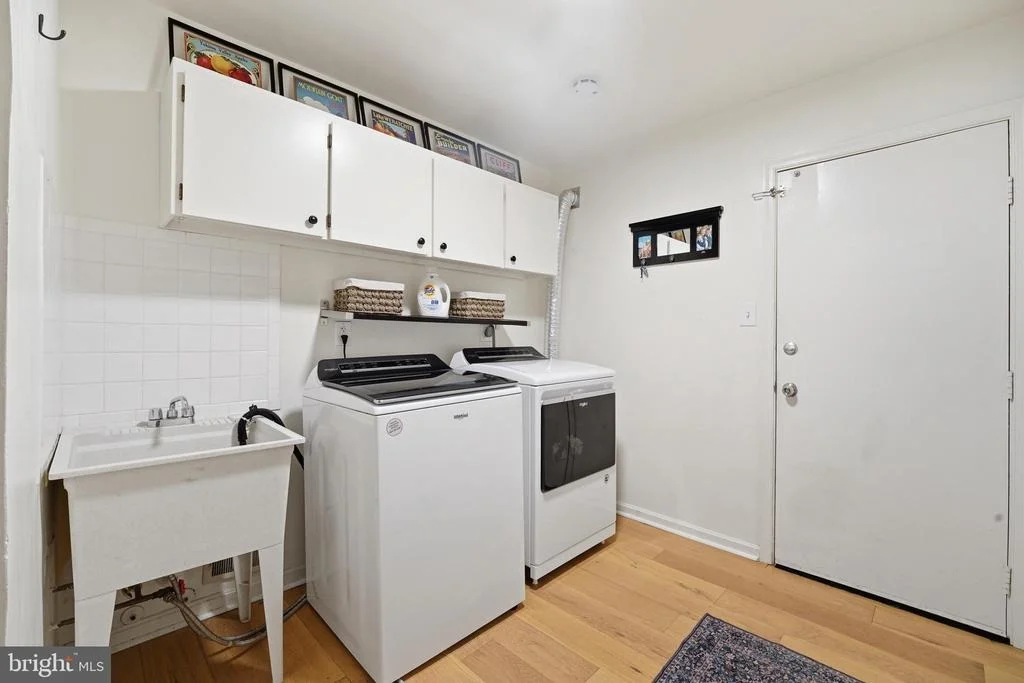 Photo of 15108 CENTERGATE DRIVE