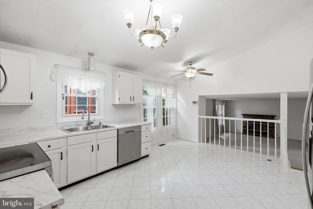 Photo of 18007 SILVER LEAF DRIVE